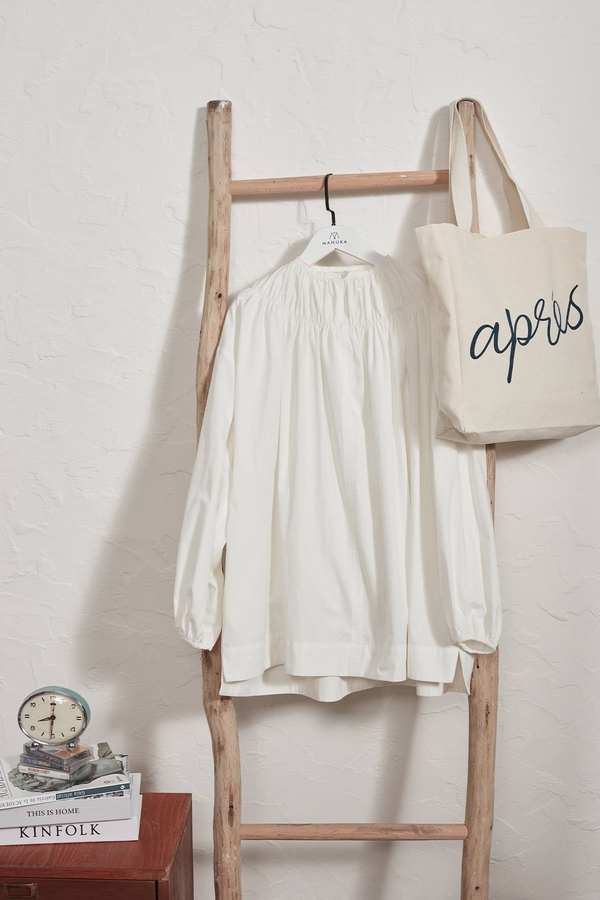 Manuka - SHIRRED COLLAR TUNIC ECRU (1)