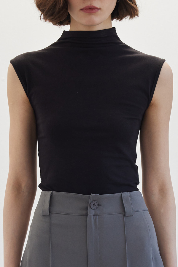 Manuka - ZERO SLEEVE LYCRA BODY BLACK (1)