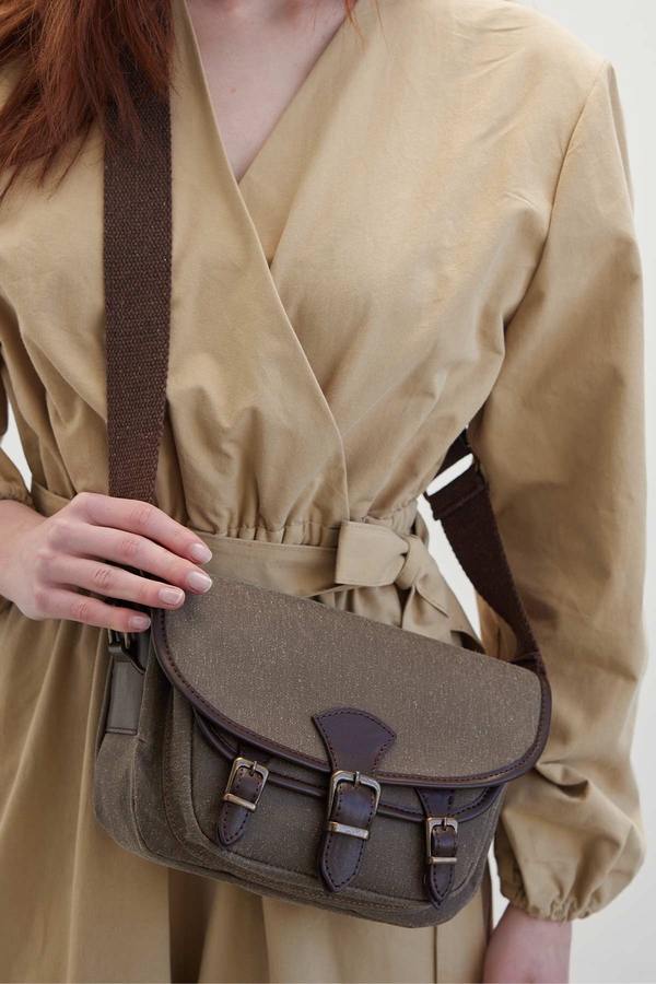 Manuka - WASHED CROSS BAG BROWN (1)