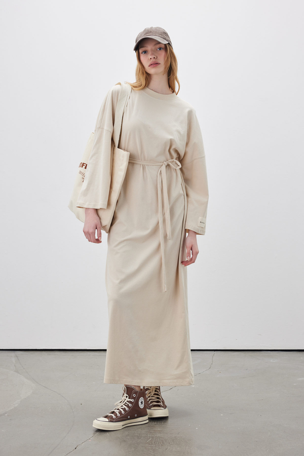 Manuka - OVERSIZED LONG COMFORTABLE DRESS BEIGE (1)