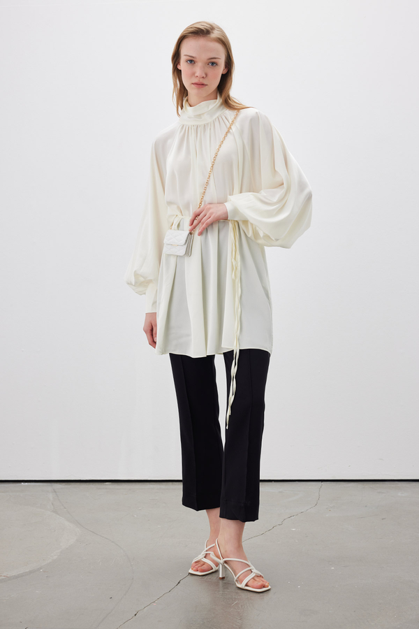 Manuka - BELTED SATIN TUNIC PEARL (1)