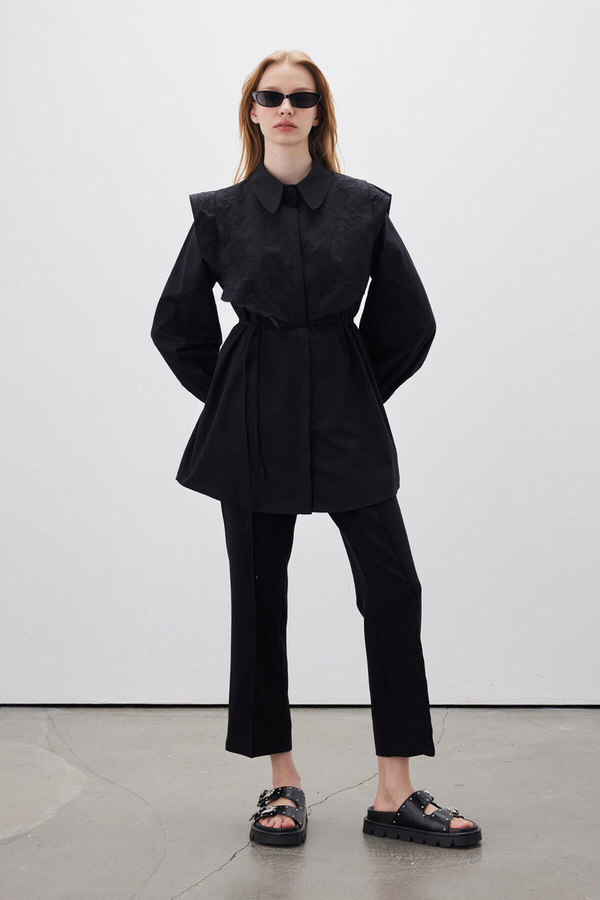 Manuka - EMBROIDERED SHIRT BLACK (1)