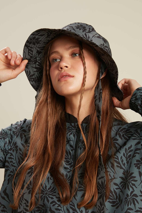 Manuka - CONNECTED BUCKET HAT FLORAL-GREEN (1)