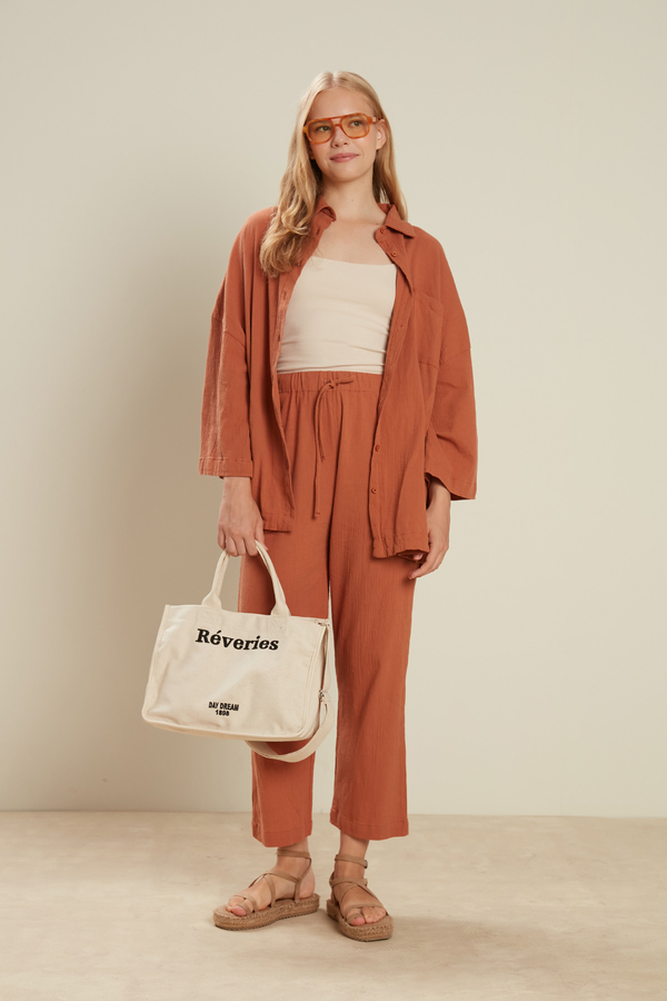 Manuka - EMBROIDERED CANVAS BAG NATURAL (1)