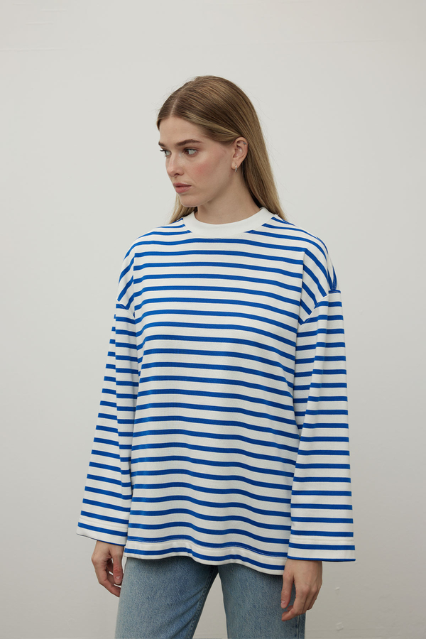 Manuka - STRIPED SWEATSHIRT BLUE (1)