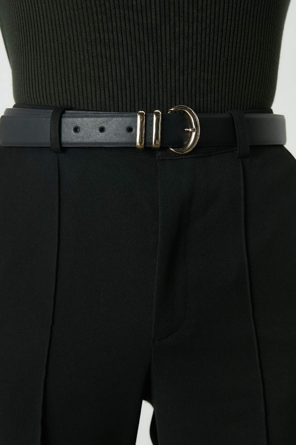 Manuka - OVAL BUCKLE BELT BLACK (1)
