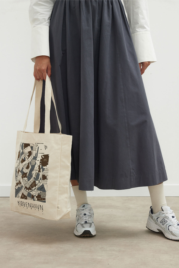 Manuka - PRINTED BELLOWED CLOTH BAG KOPENHAG (1)