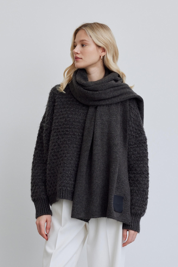 COZY YUMUŞAK DOKULU ATKI ANTRASİT · 2