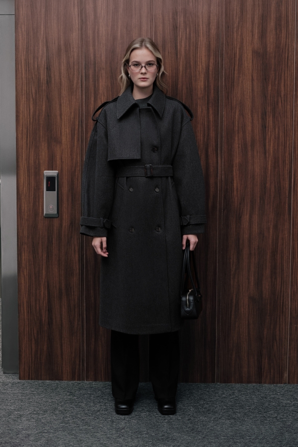 Manuka - EAPALETTE DETAILED CACHET COAT ANTHRACITE