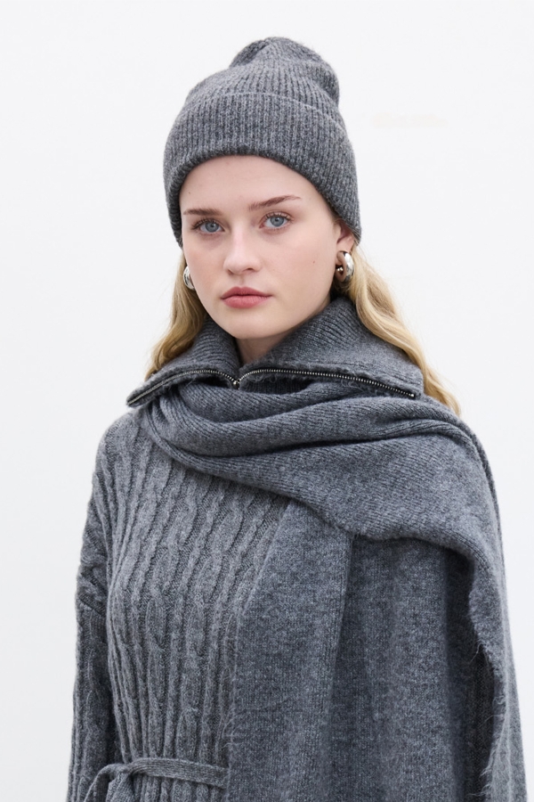 Manuka - RUBED KNITTED BEANIE GRAY (1)