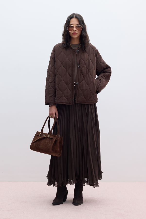 Manuka - BUTTONED SHORT QUILTED COAT BITTER COFFEE (1)