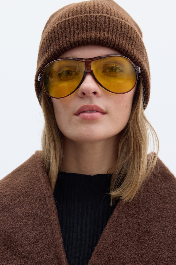 Manuka - RUBED KNITTED BEANIE BROWN (1)
