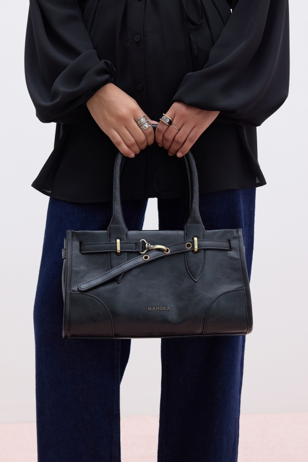 Manuka - GRACE BELT LEATHER BAG BLACK (1)