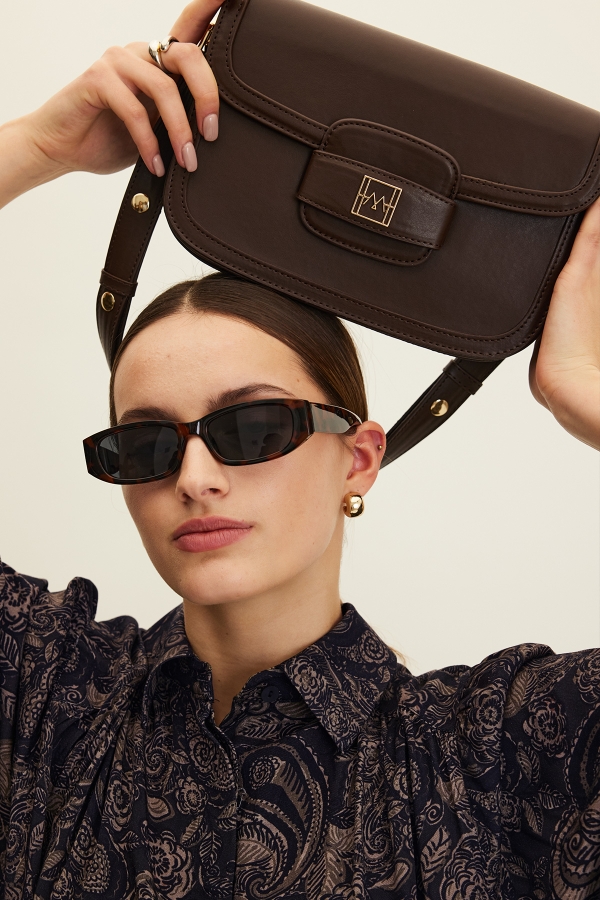 Manuka - PREMIUM COVER BAG BITTER BROWN (1)