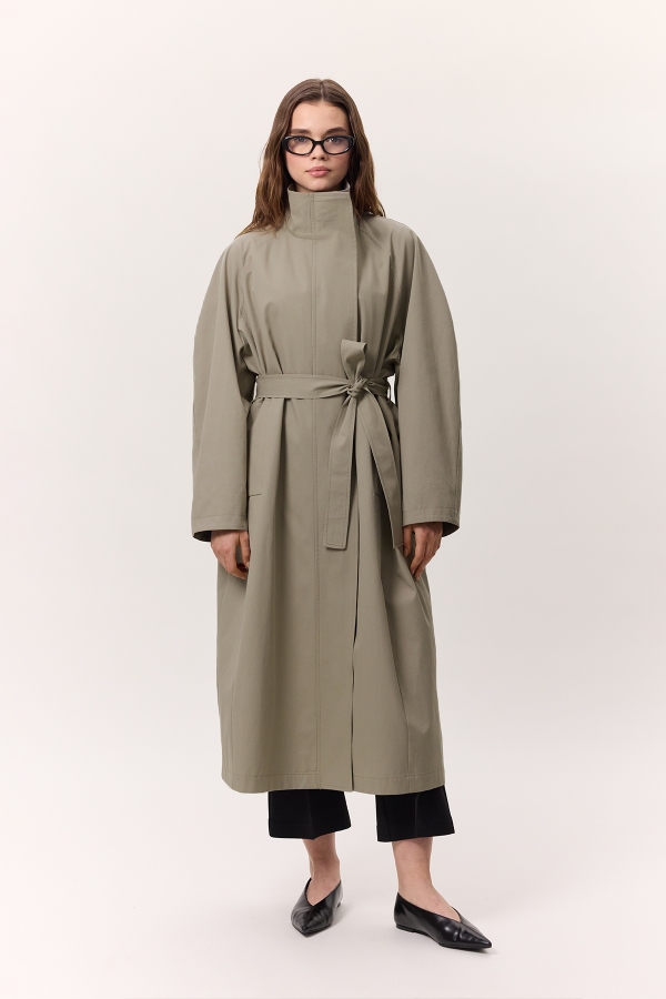 HIGH COLLAR OVERSIZE TRENCH COAT GREEN | Manuka
