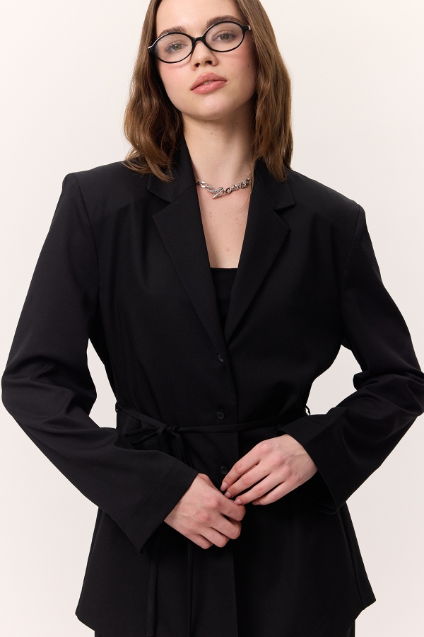 KEMERLİ DÜĞMELİ BLAZER CEKET SİYAH · 4