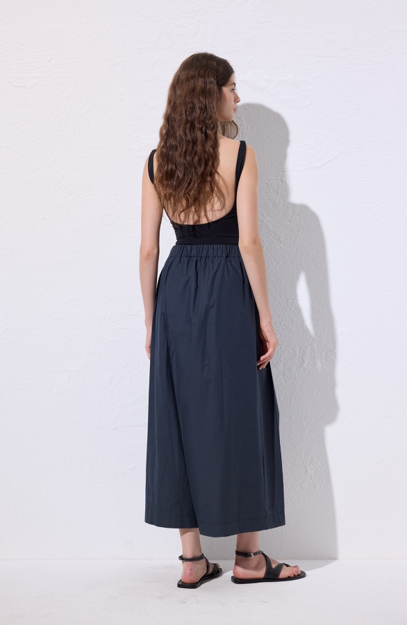 GENİŞ PİLELİ PANTOLON LACİVERT · 8