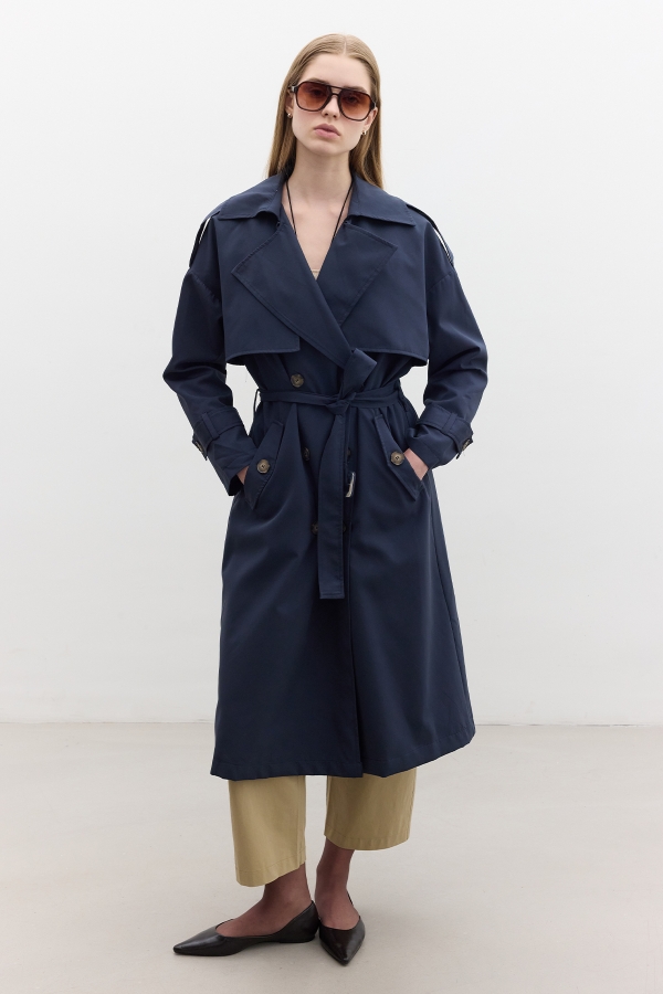 BUTTONED DOUBLE-BREASTED TRENCH COAT NAVY BLUE | Manuka