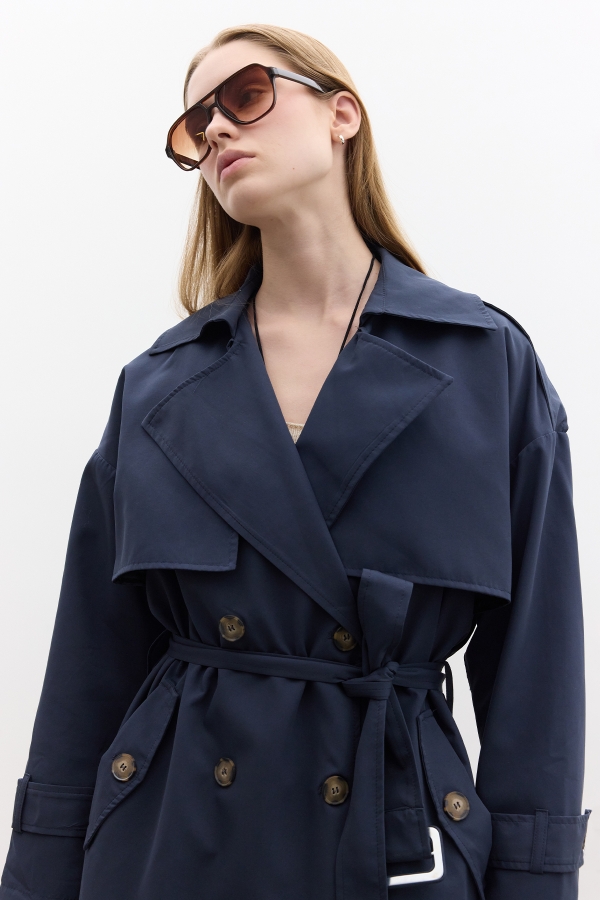 BUTTONED DOUBLE-BREASTED TRENCH COAT NAVY BLUE | Manuka