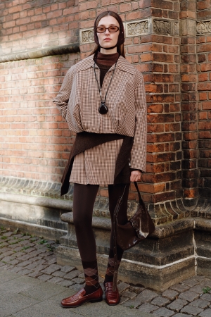 Beli elastik pantolon