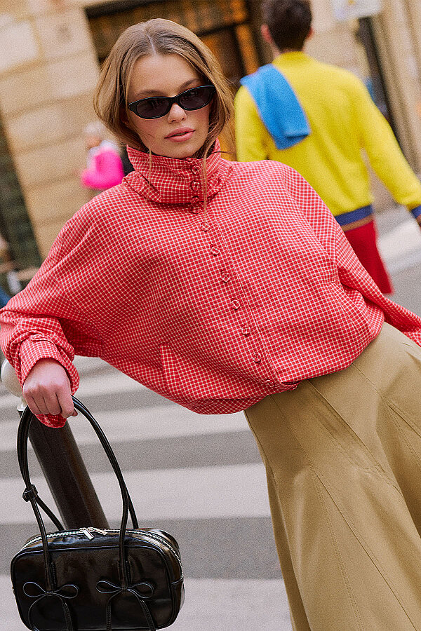 HIGH NECK DETAIL SHIRT RED PLAID | Manuka